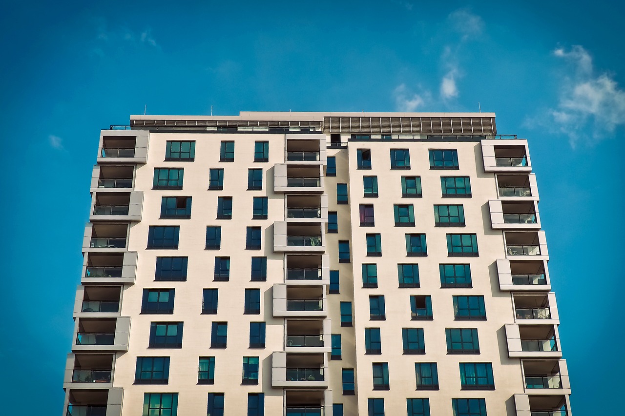 重慶房地產(chǎn)最新動(dòng)態(tài)，市場(chǎng)走勢(shì)、政策調(diào)控與未來(lái)展望