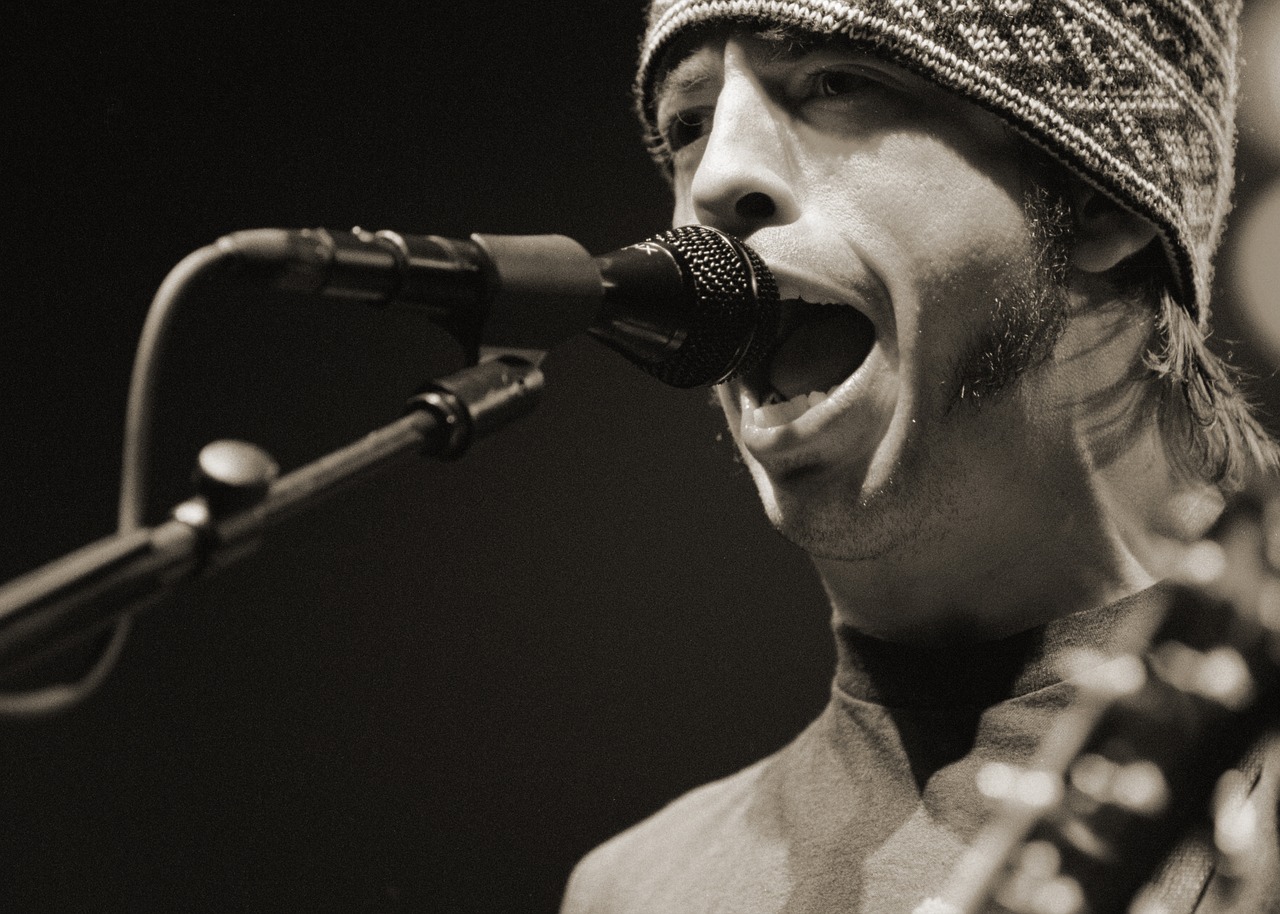 莊心妍2017最新歌曲，開(kāi)啟音樂(lè)之旅新篇章