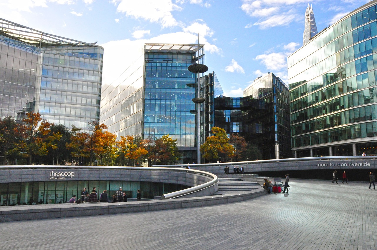 ?？诂F(xiàn)代美居，城市發(fā)展與生活美學(xué)的融合最新消息