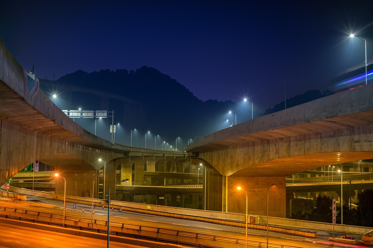 G8515高速公路最新動態(tài)揭秘，建設(shè)進(jìn)展、路況信息及未來規(guī)劃一網(wǎng)打盡