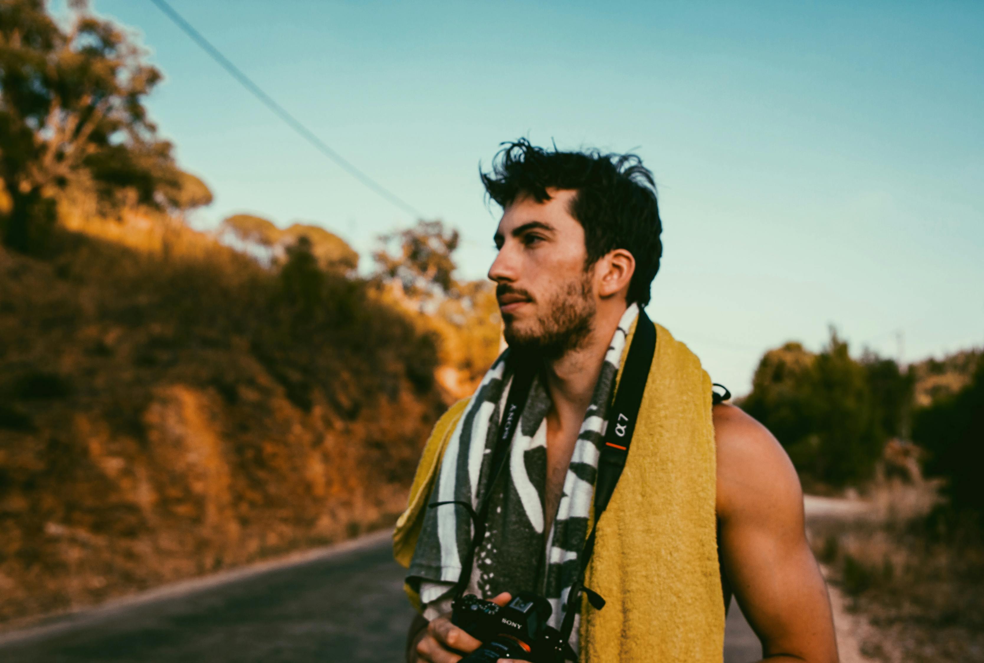 人販子二毛最新章節(jié)，黑暗中的曙光