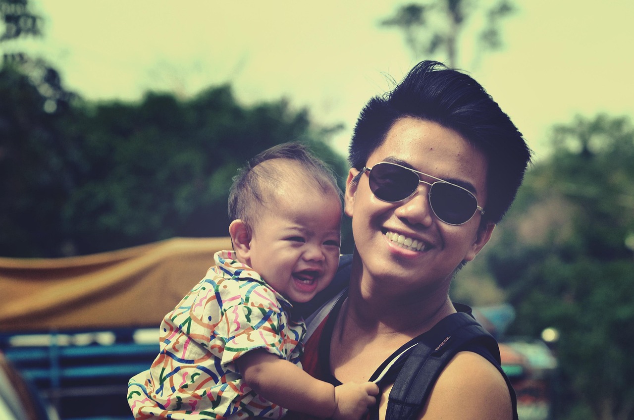 大頭兒子與小頭爸爸，共享成長(zhǎng)的快樂(lè)新篇章