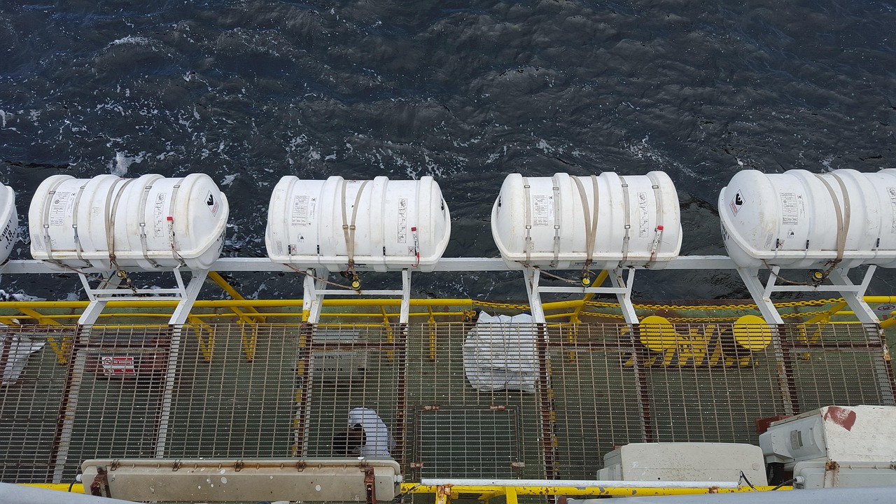 容縣繡江復(fù)航最新動態(tài)更新，復(fù)航進展順利！