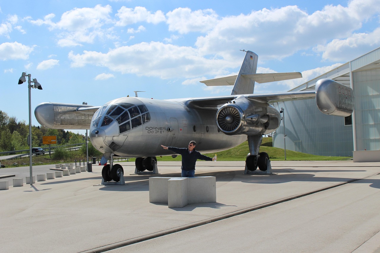 渦扇18發(fā)動(dòng)機(jī)最新技術(shù)進(jìn)展及未來(lái)展望，技術(shù)突破與未來(lái)應(yīng)用前景分析