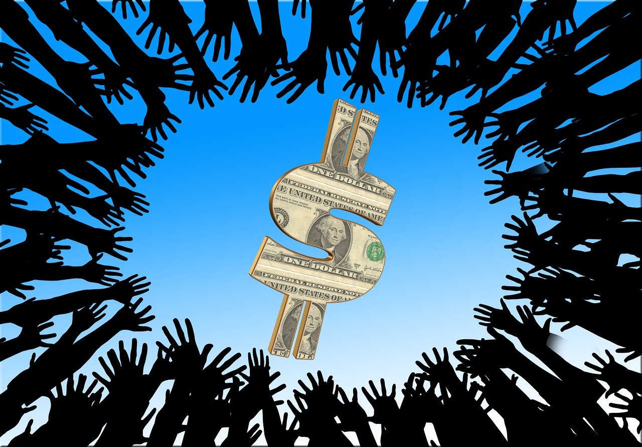 亂世天下最新動態(tài)，挑戰(zhàn)與機遇并存，揭示最新發(fā)展態(tài)勢